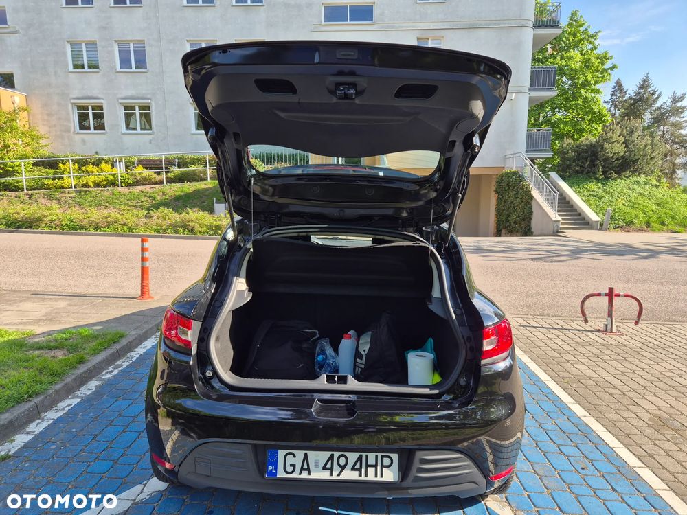 Renault Clio 1.2 16V Life - 17