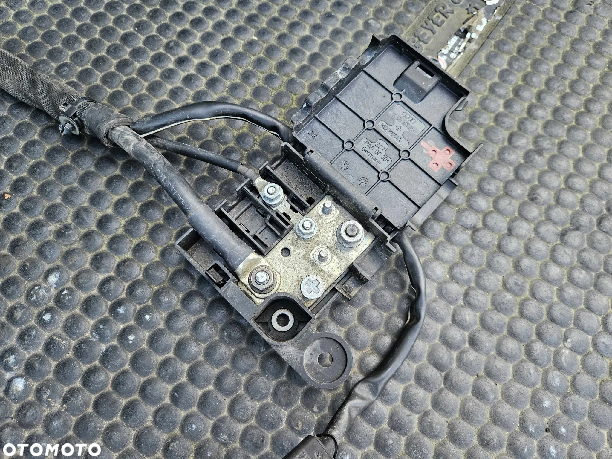 Instalacja 8K0971228T 8K0937517A Wiazka Przewod Rozdzielacz Produ Klema Alternator Rozrusznik Audi 2.7 3.0 V6 A4 B8 A5 - 6