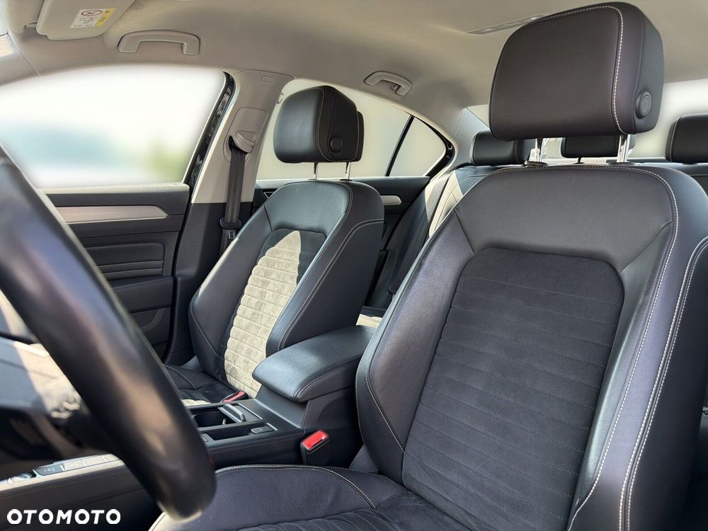 Volkswagen Passat 1.5 TSI EVO Elegance DSG - 13