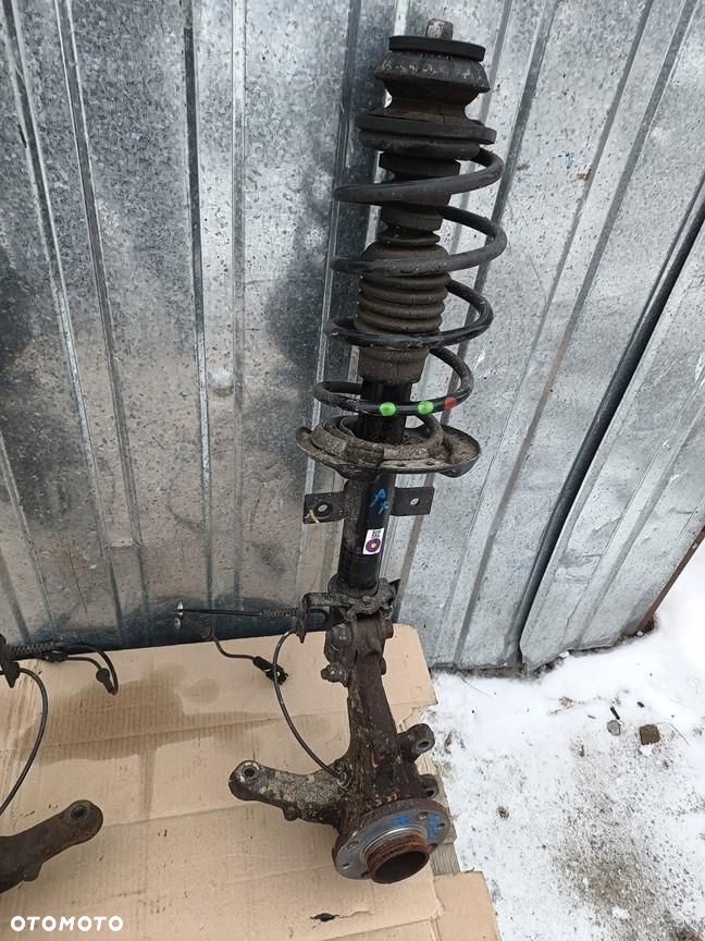 dacia sandero stepway iii 21r- 1.0 tce amortyzator zwrotnica prawy przód - 3