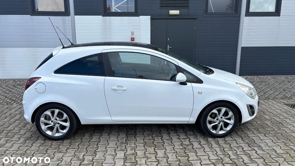 Opel Corsa 1.4 16V Sport - 4