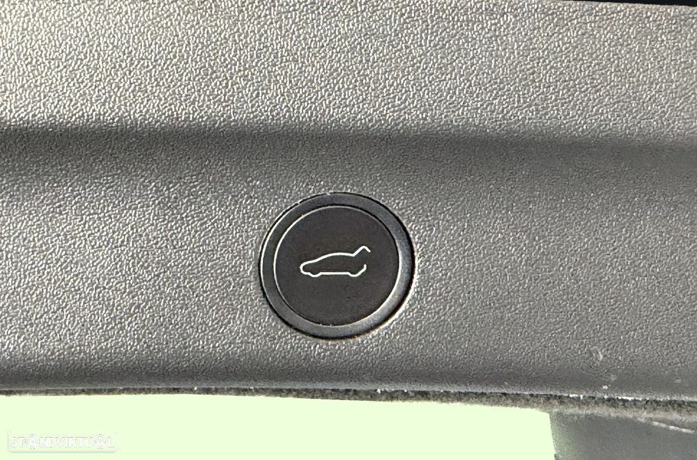 Tesla Model Y Performance Dual Motor AWD - 45