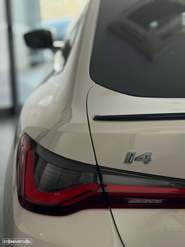 BMW i4 eDrive40 Pack Desportivo M Pro - 7