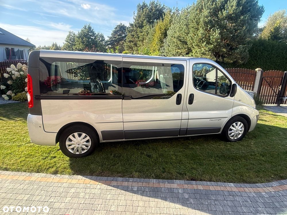 Renault Trafic Grand Passenger Pack Clim - 4