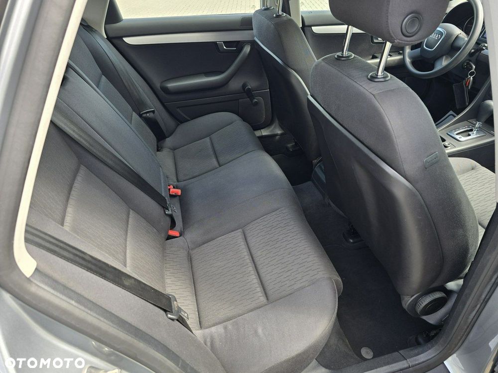 Audi A4 Avant - 21