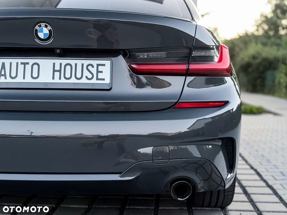 BMW Seria 3 330e M Sport - 20