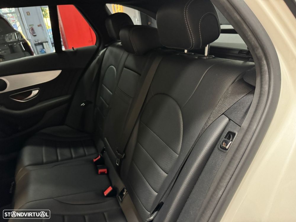 Mercedes-Benz C 200 d AMG Line - 44