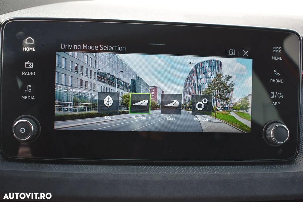 Skoda Kamiq 1.0 TSI DSG Selection - 13