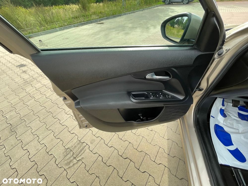 Fiat Tipo 1.4 16V More - 18