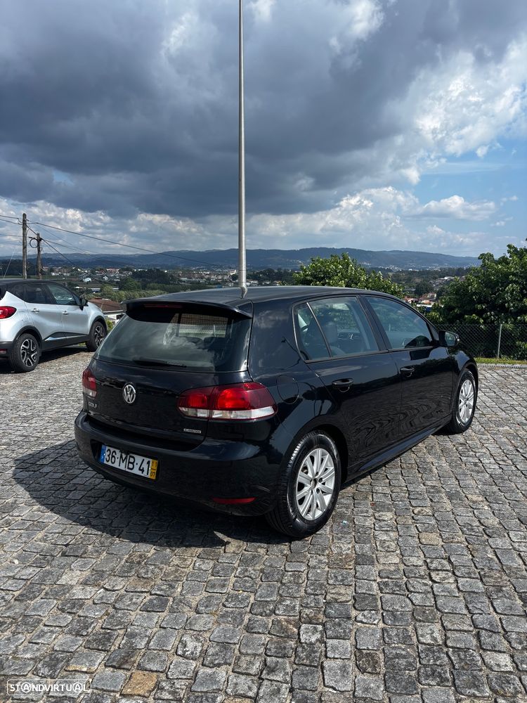 VW Golf 1.6 TDi Trendline BlueMotion - 3