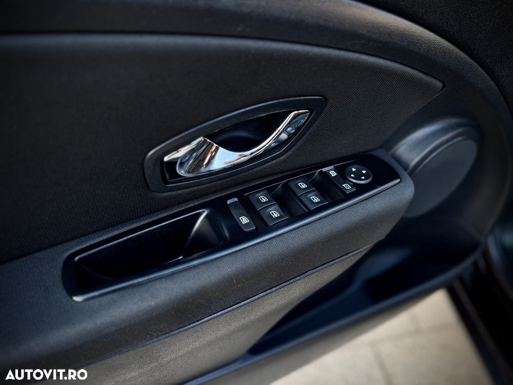 Renault Megane 1.5 dCI Color Edition - 21