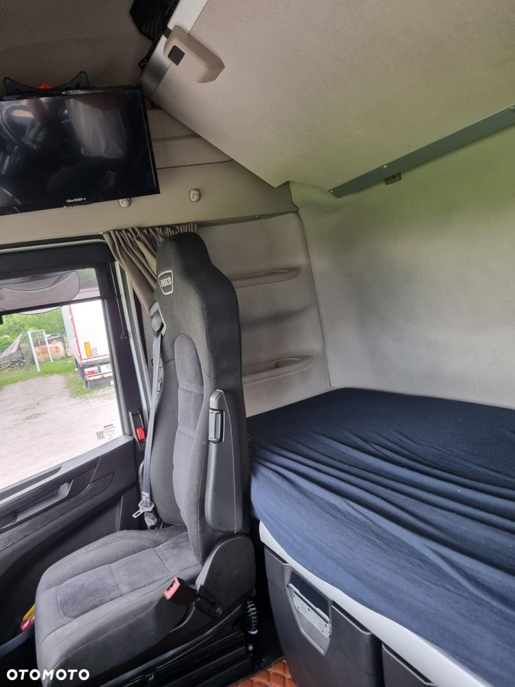 Iveco S-way - 4