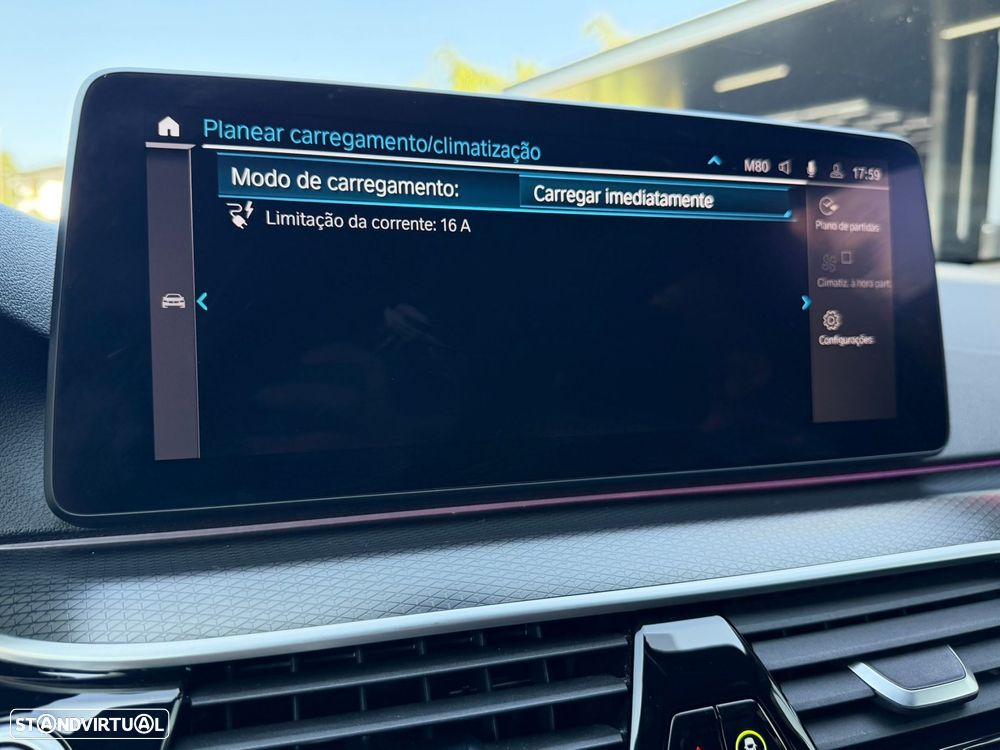 BMW 520 e Pack M - 50