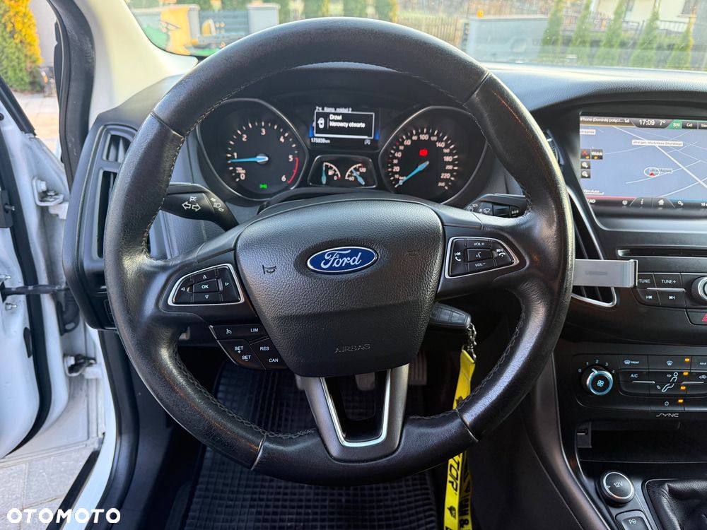 Ford Focus SW 1.5 TDCi DPF S&S - 14