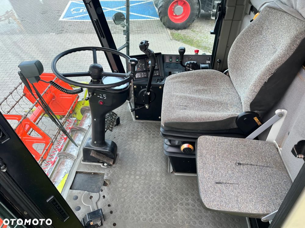 Claas Mega 204 II - 12