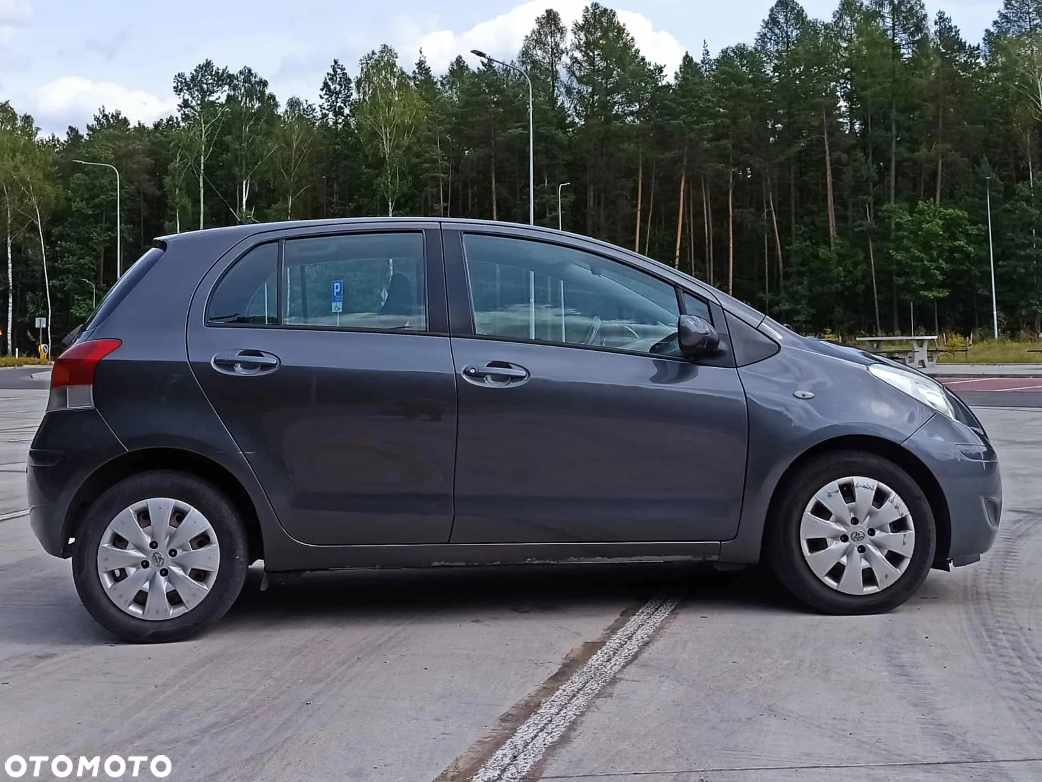 Toyota Yaris 1.4 D-4D Luna - 6