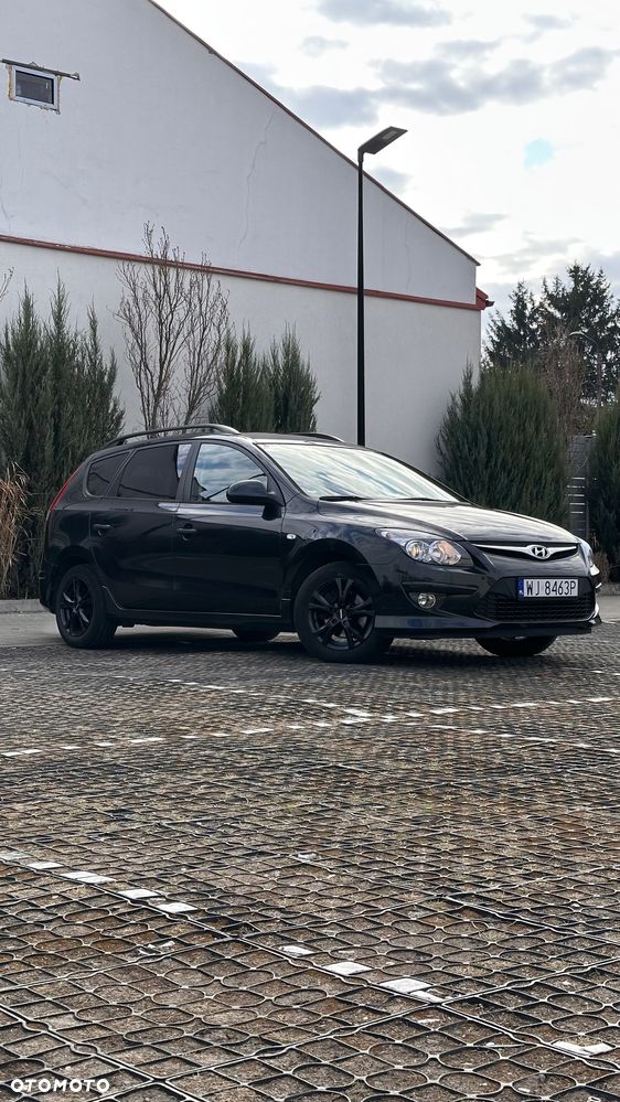 Hyundai i30 1.4 Comfort EU5 - 12