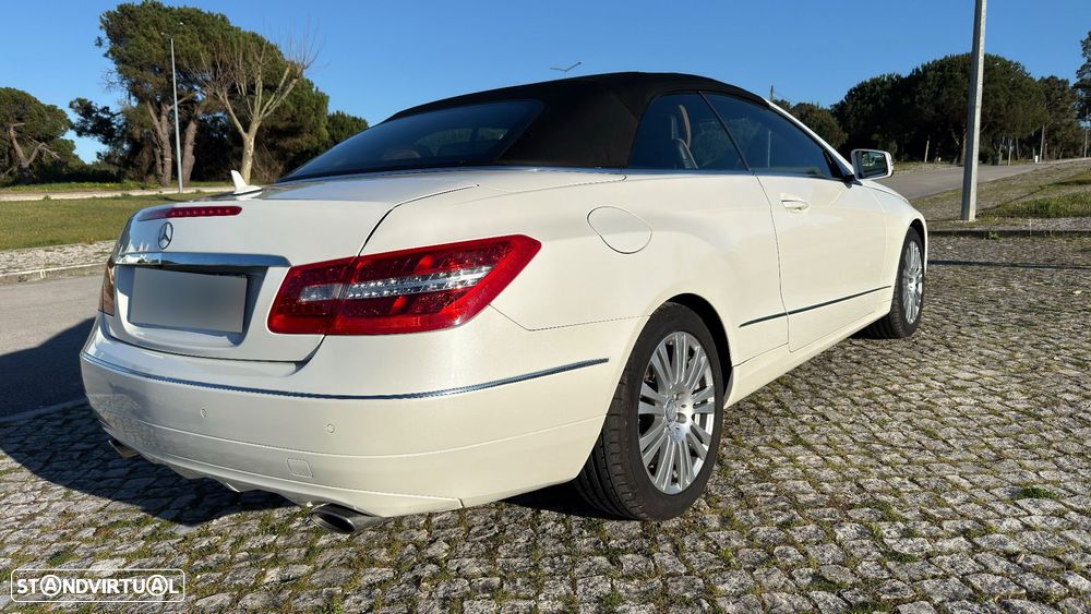 Mercedes-Benz E 350 BlueEFFICIENCY 7G-TRONIC Elegance - 23
