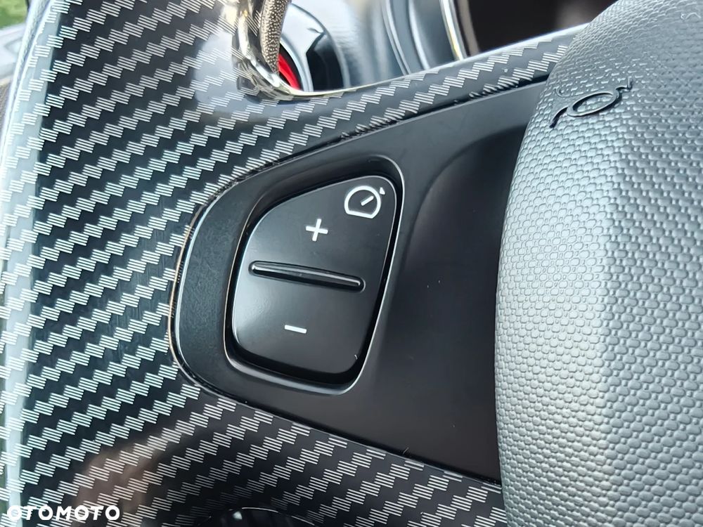 Renault Captur 0.9 Energy TCe Helly Hansen - 31
