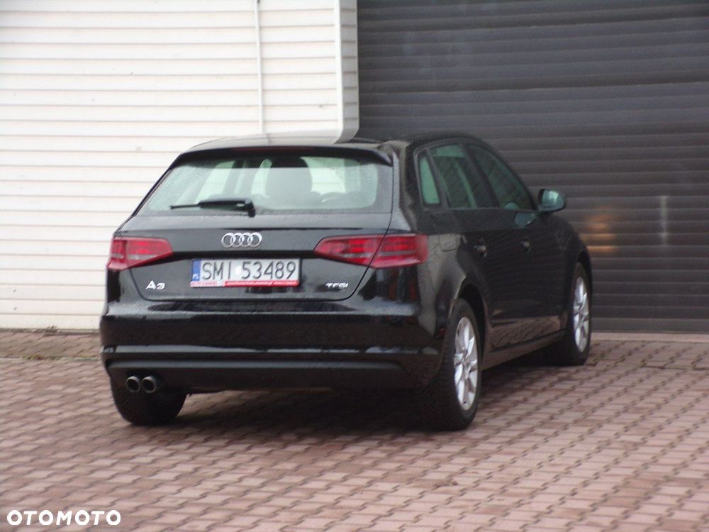 Audi A3 Sportback - 9