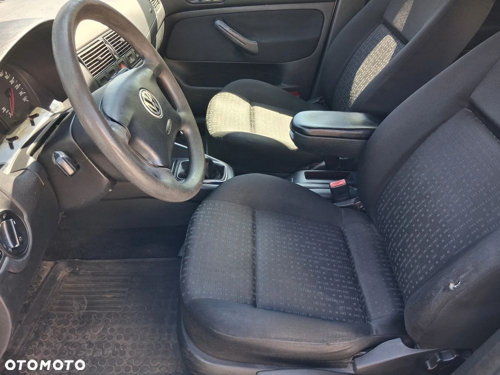 Volkswagen Golf 1.9 TDI Comfortline - 6