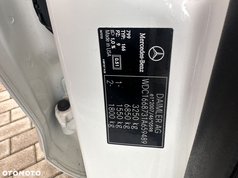 Mercedes-Benz GL 500 4-Matic - 24