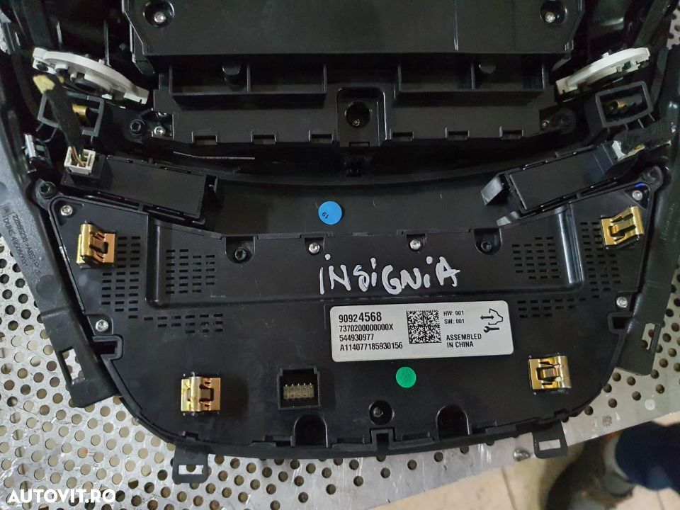 Navigatie Opel Insignia A Facelift Cu Touchpad - 6