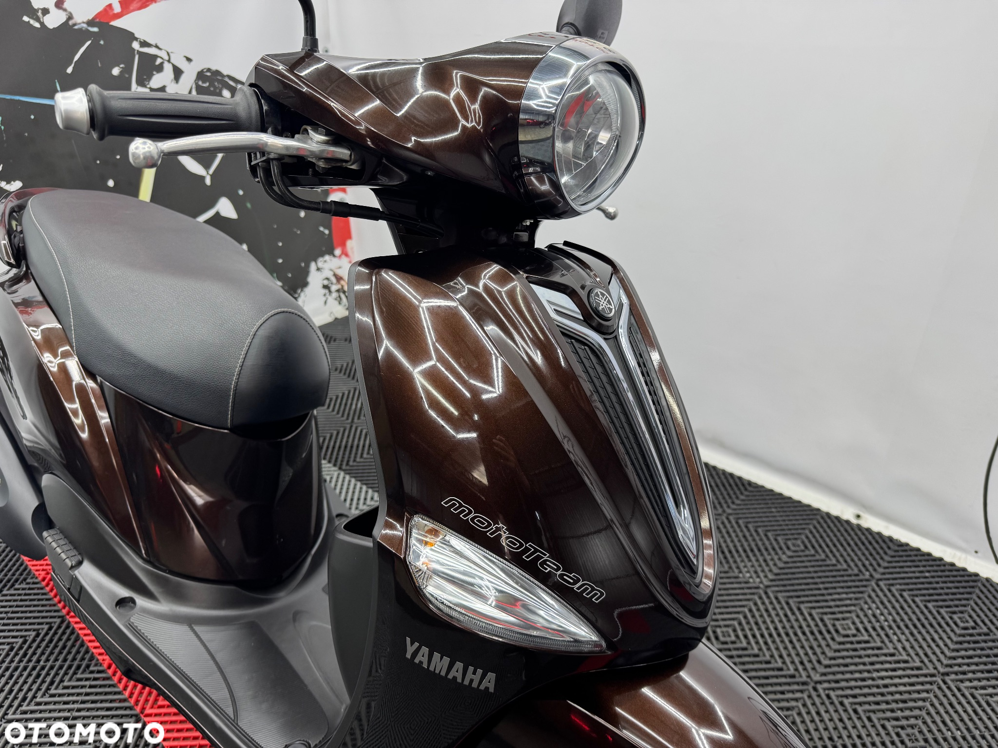 Yamaha D'elight - 28