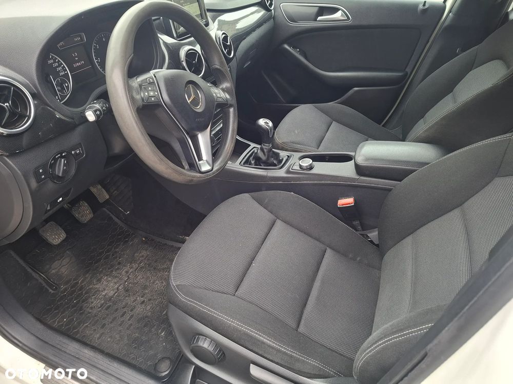 Mercedes-Benz Klasa B 180 (CDI) d BlueEff Edition - 8