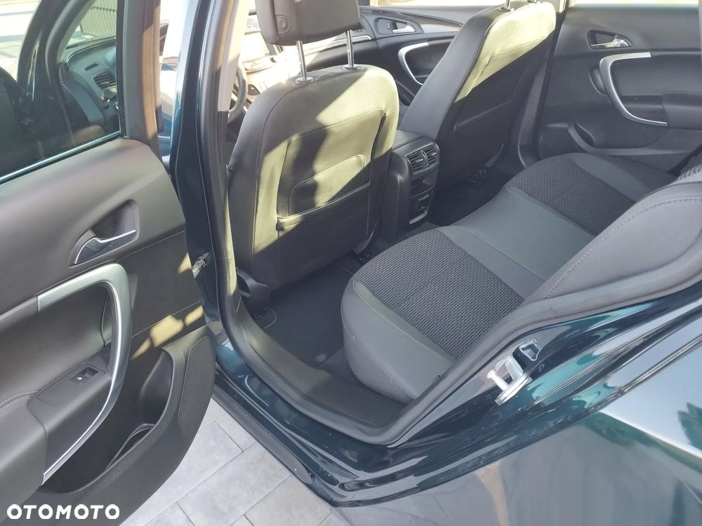 Opel Insignia - 24