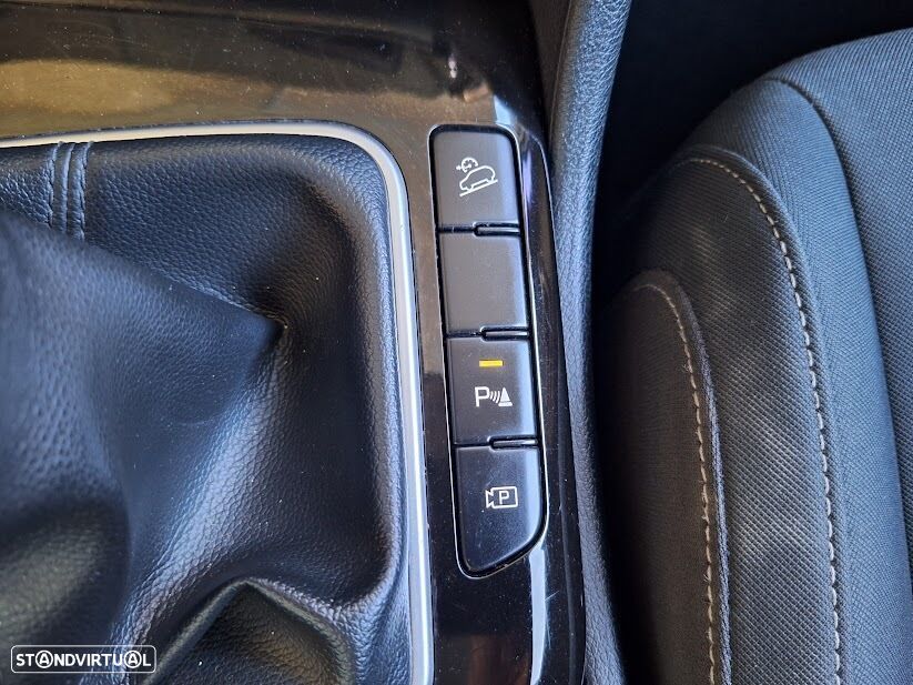 Kia Sportage 1.6 T-GDI Drive - 31