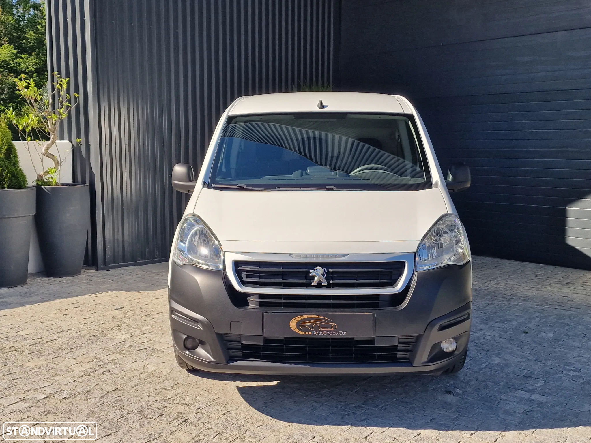 Peugeot PARTNER 1,6 HDI PREMIUM 100CV 3 LUG GPS - 2