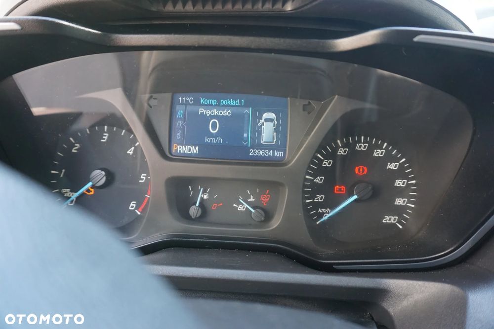 Ford Transit Custom - 13