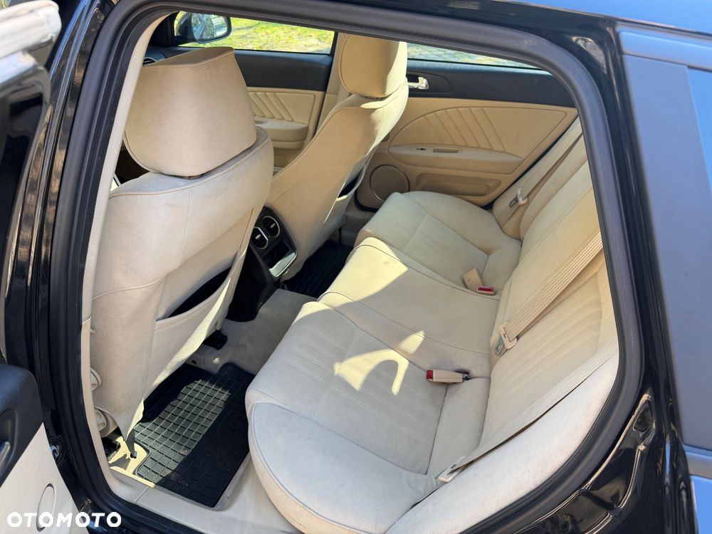 Alfa Romeo 159 1.9 JTDM 8V DPF Distinctive - 15