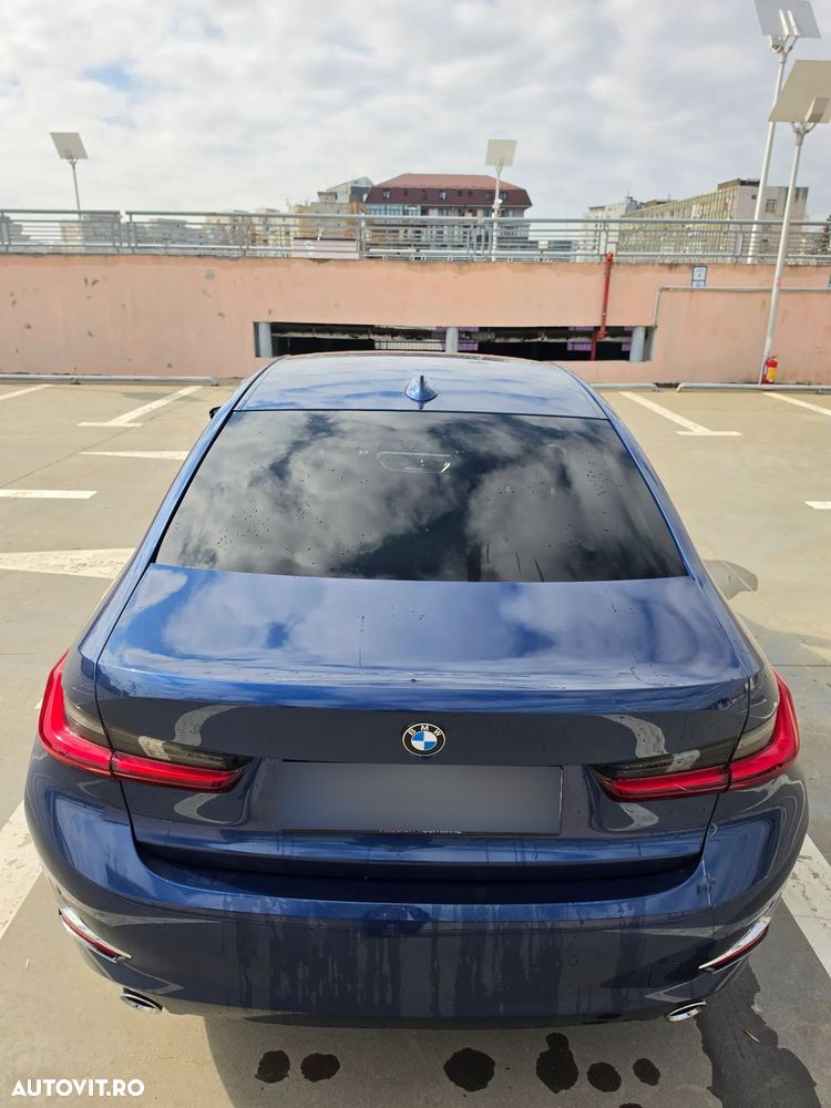 BMW Seria 3 320d xDrive AT MHEV - 10