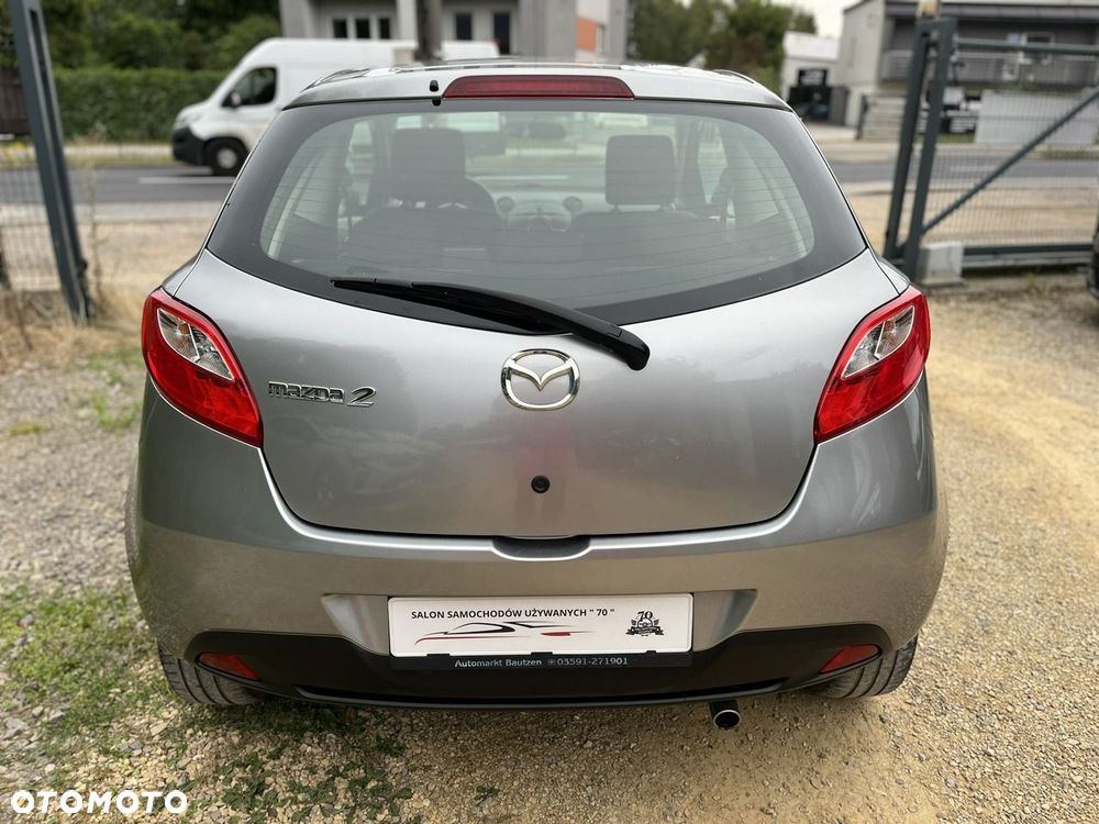 Mazda 2 - 7