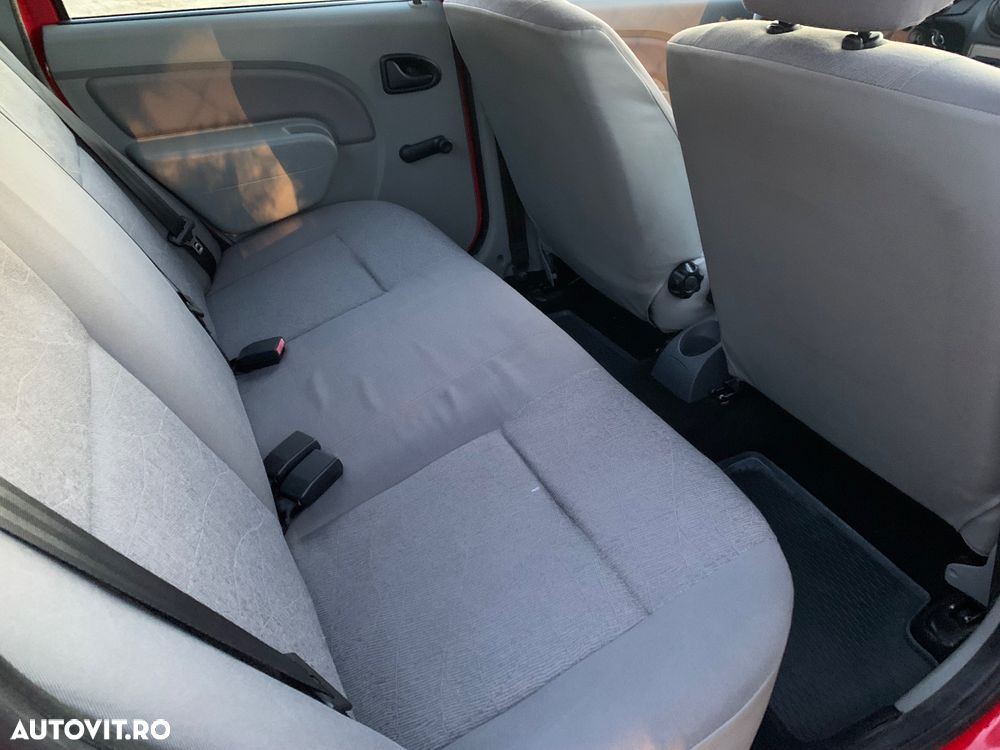 Dacia Lodgy 1.5 dCi Laureate - 6