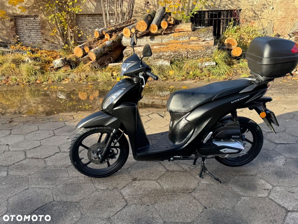 Honda Vision - 5
