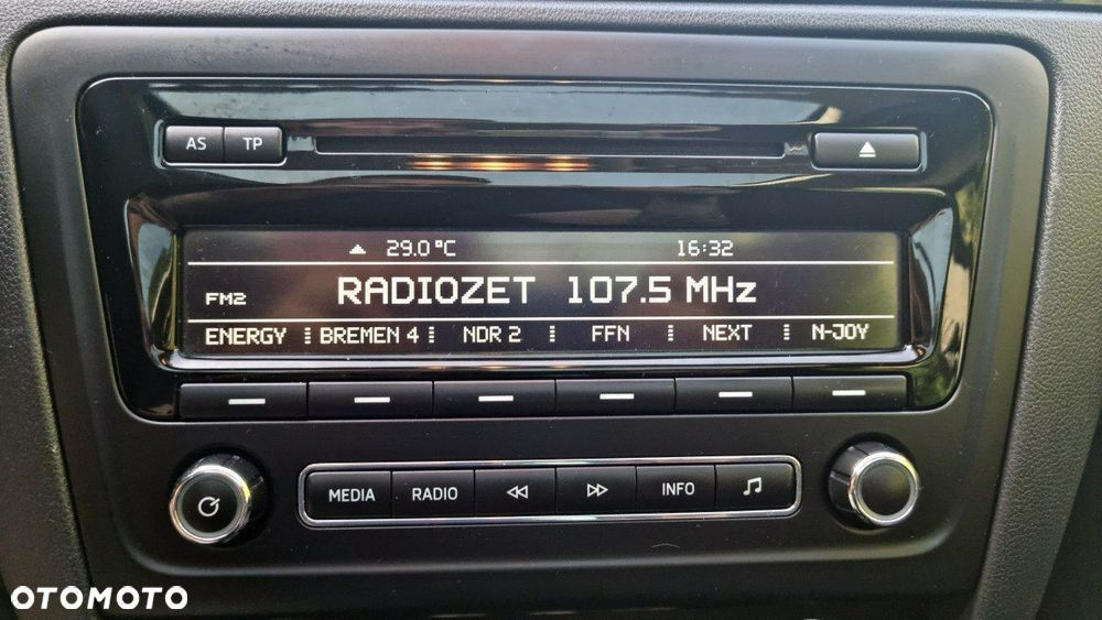 Skoda RAPID - 15