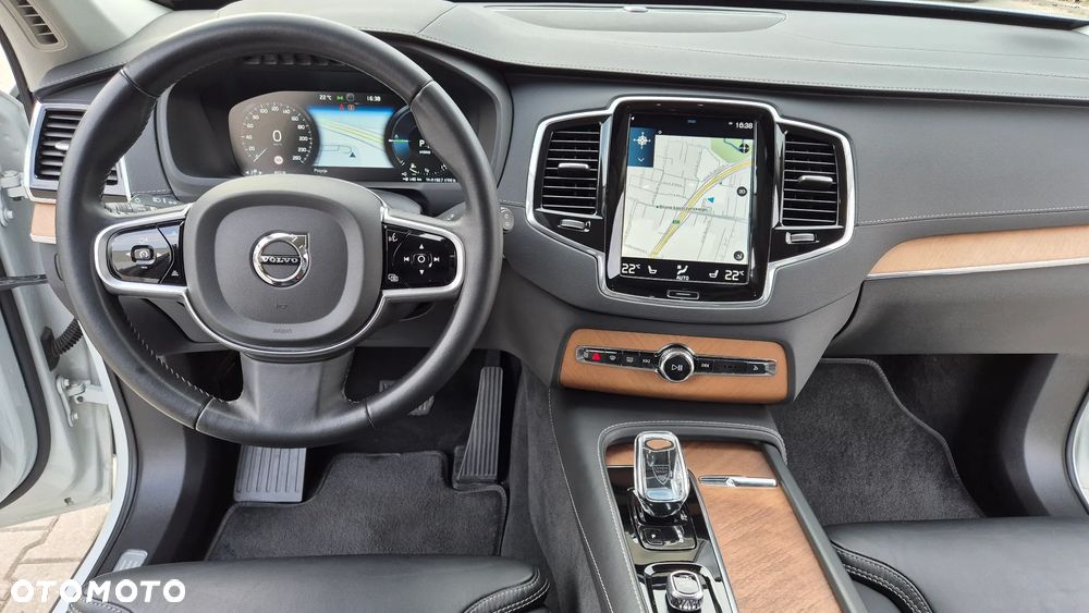 Volvo XC 90 T8 AWD Plug-In Hybrid Inscription 7os - 13