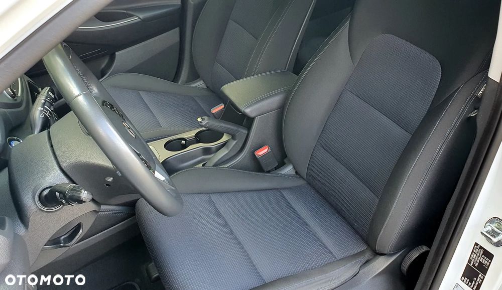 Hyundai Tucson - 24