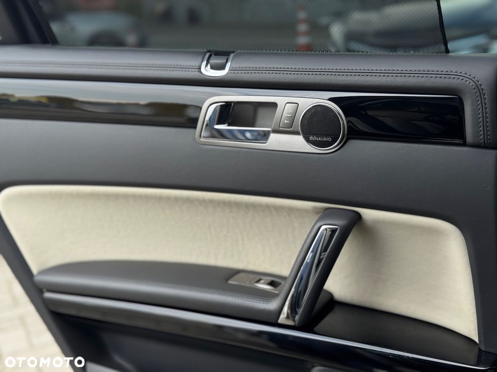 Volkswagen Phaeton - 25