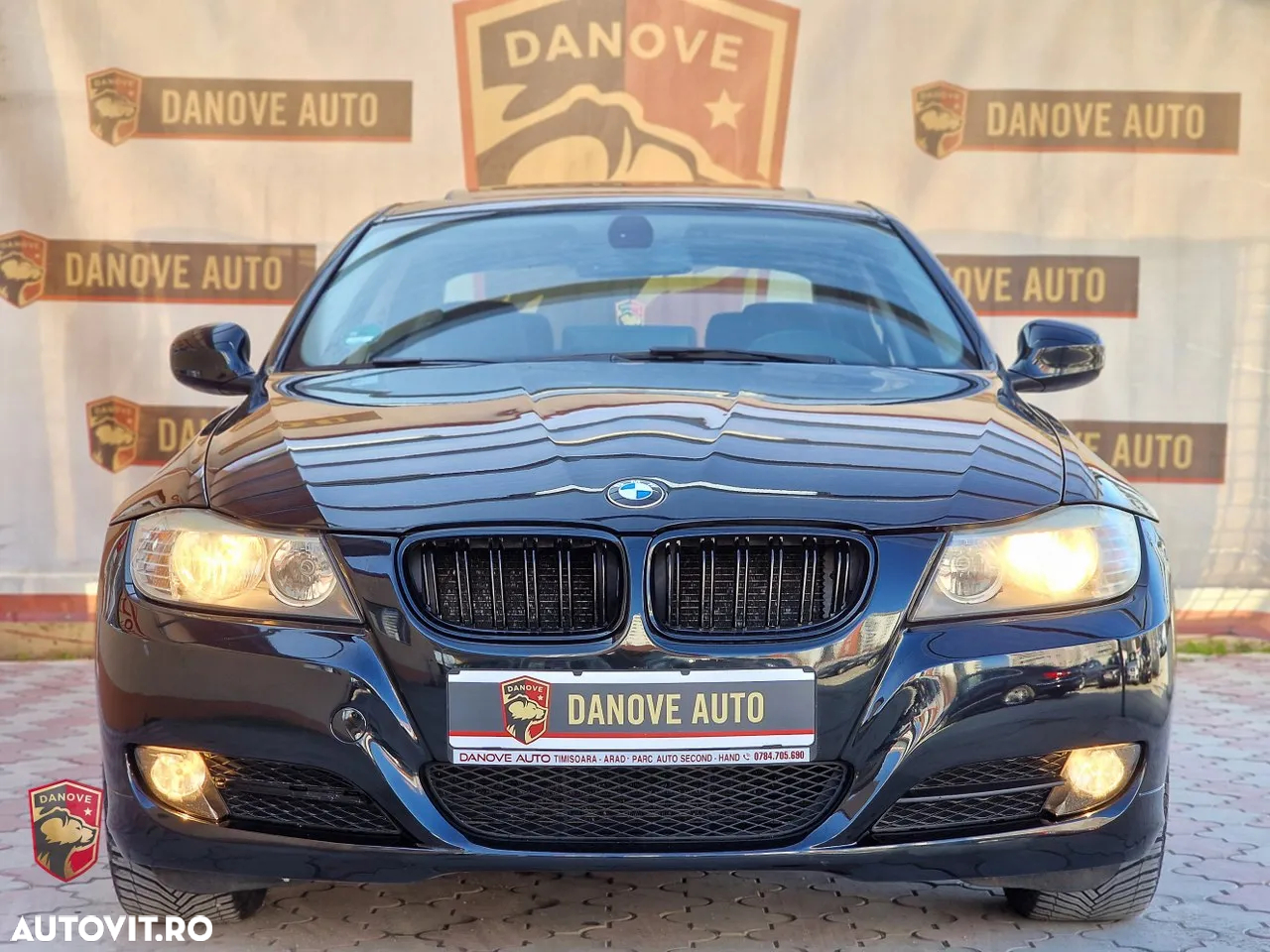 BMW Seria 3 318i - 2