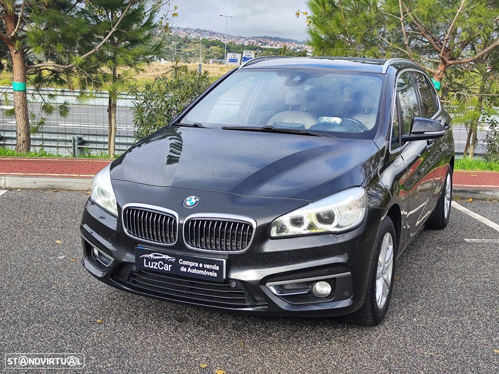 BMW 216 Active Tourer d Aut. Sport Line - 2