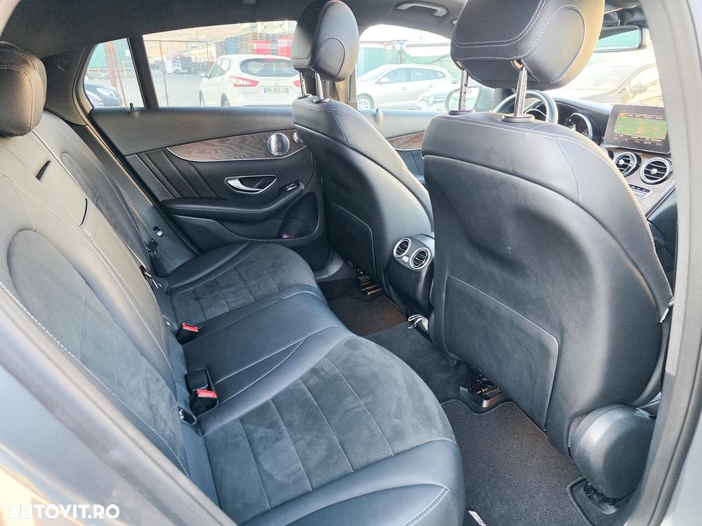 Mercedes-Benz GLC Coupe 300 4Matic 9G-TRONIC AMG Line - 18