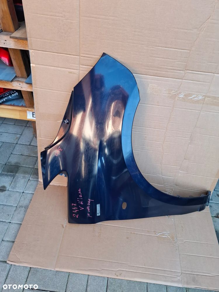 Prawy przedni błotnik Mercedes V klasa