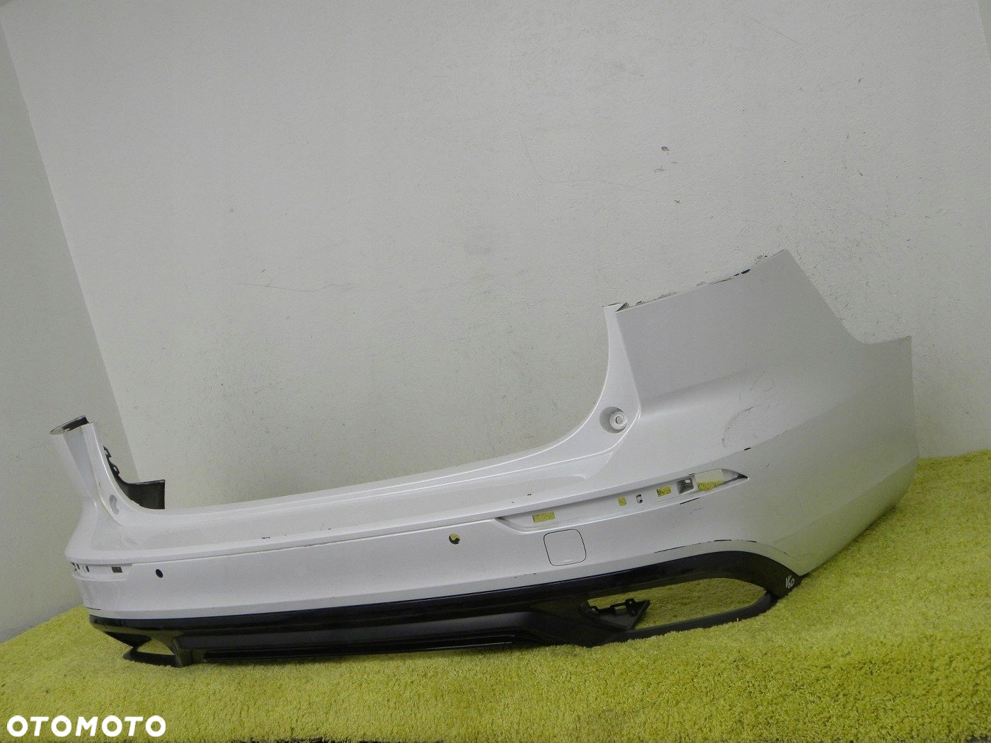 Zderzak Tył Volvo V60 3 III 18- R-Design - 2