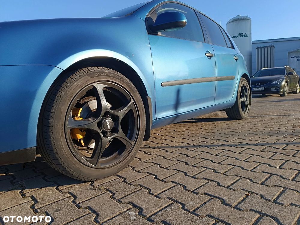 Volkswagen Golf - 17