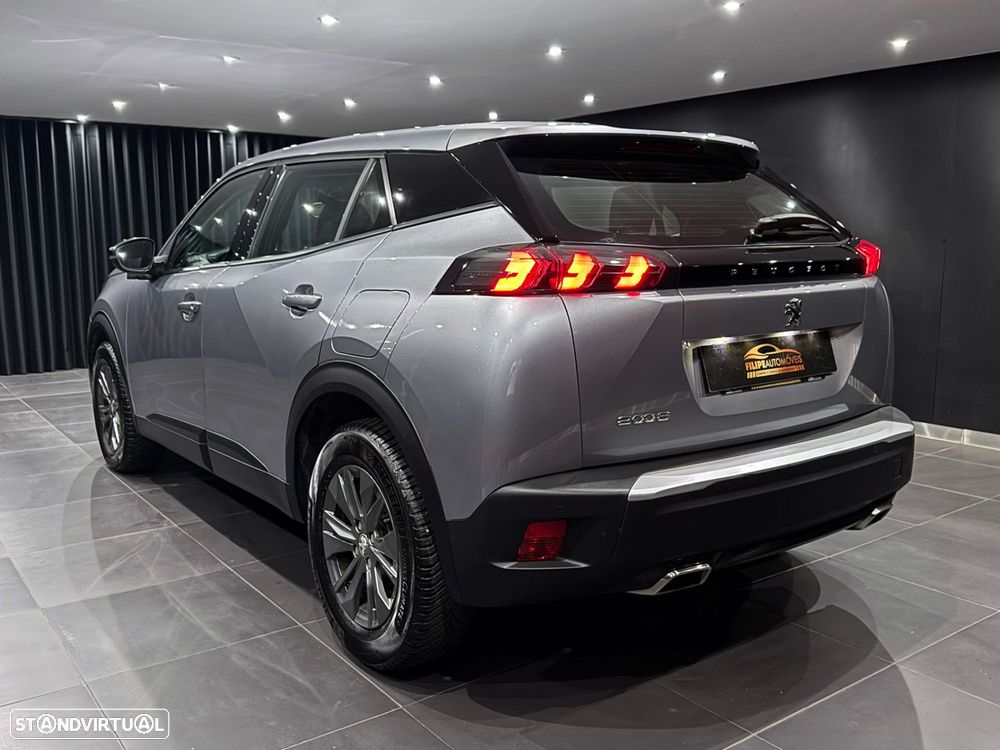Peugeot 2008 1.2 PureTech Active Pack EAT8 - 6