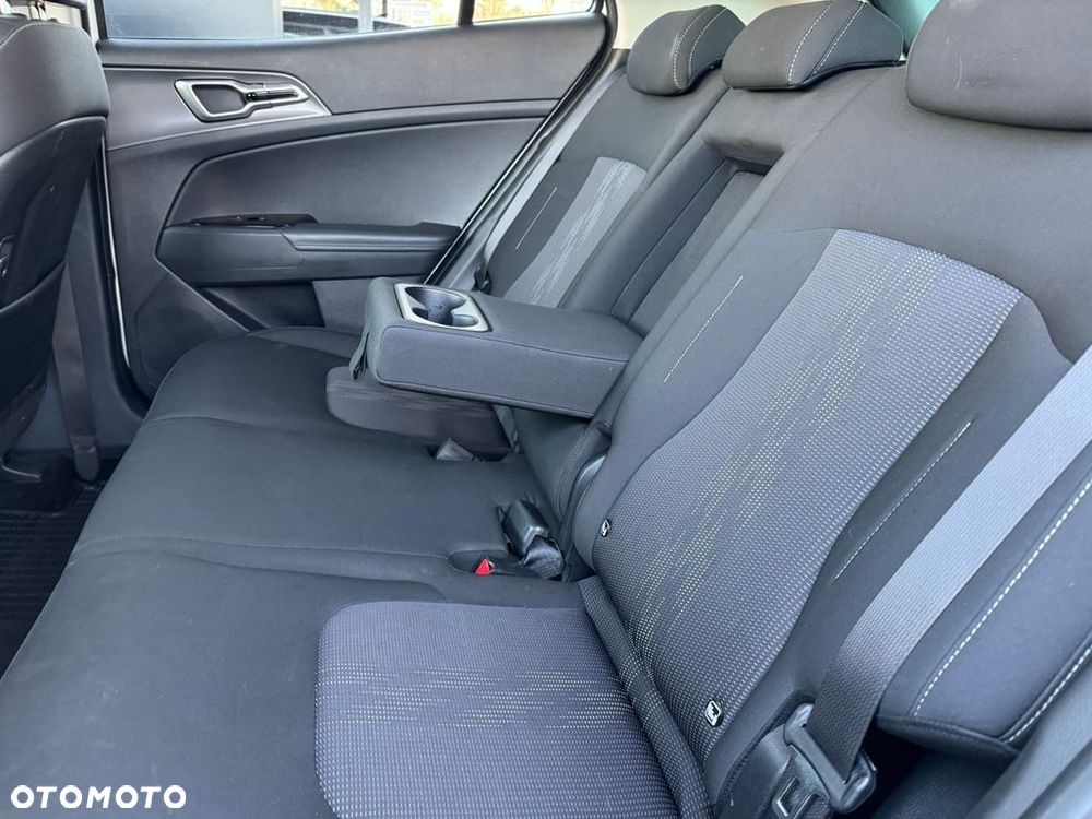 Kia Sportage 1.6 T-GDI HEV L 2WD - 19